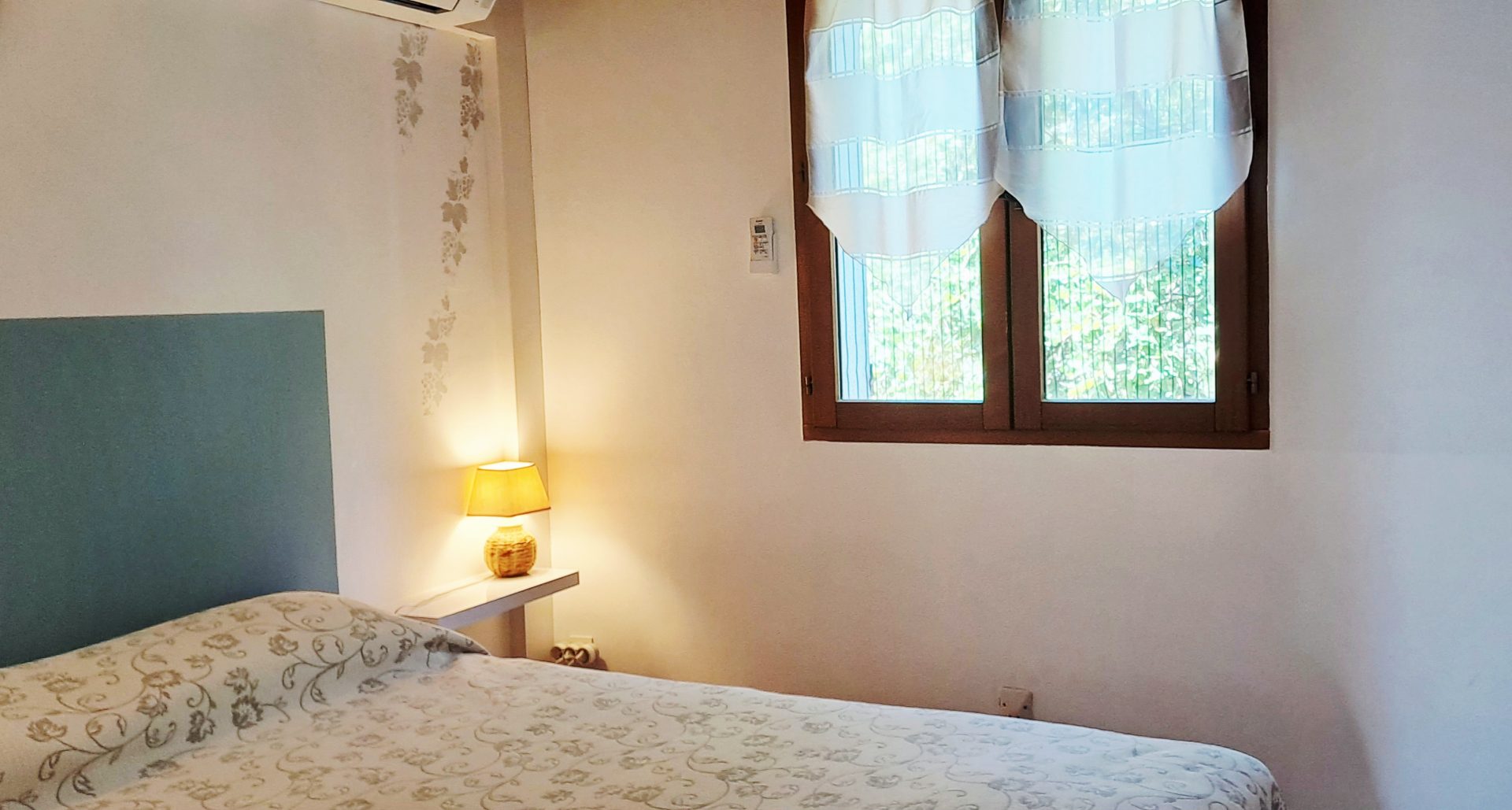 Chambre Cade Climatisation réversible. Le Cade — Gîte Le Cade