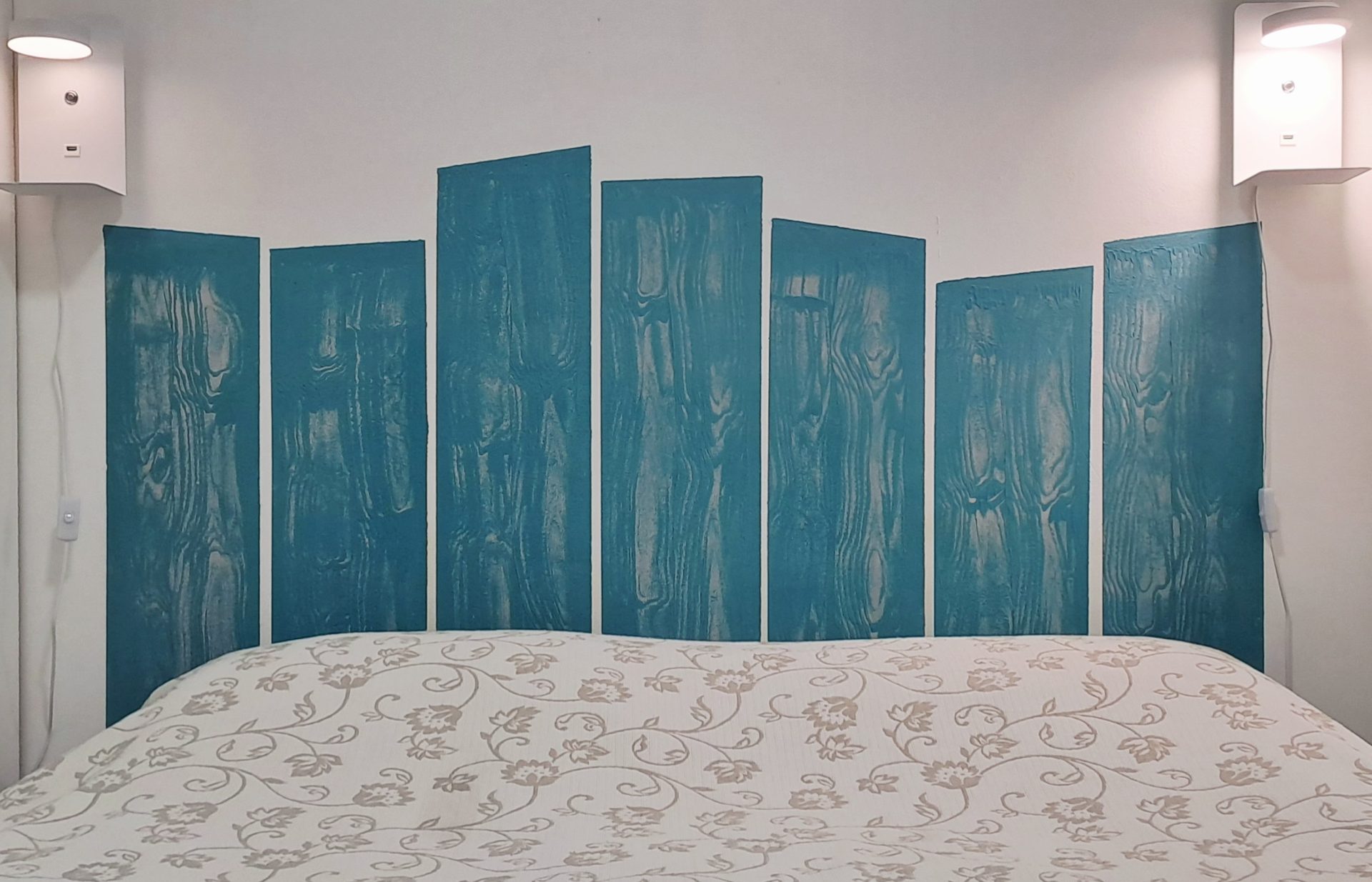 Chambre le Cyste lit en 160cm — Gîte Le Cyste